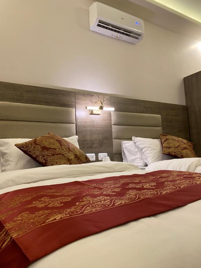 Petra Oleander Hotel Zewnętrze zdjęcie