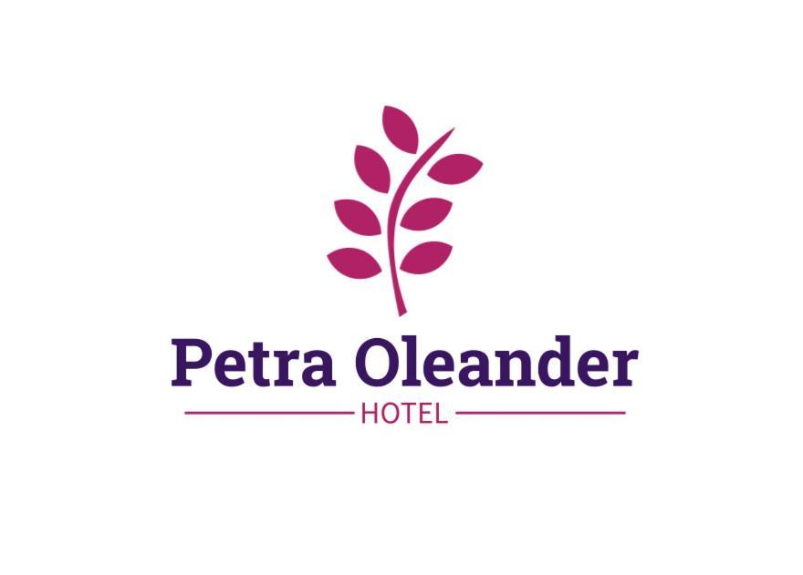 Petra Oleander Hotel Zewnętrze zdjęcie